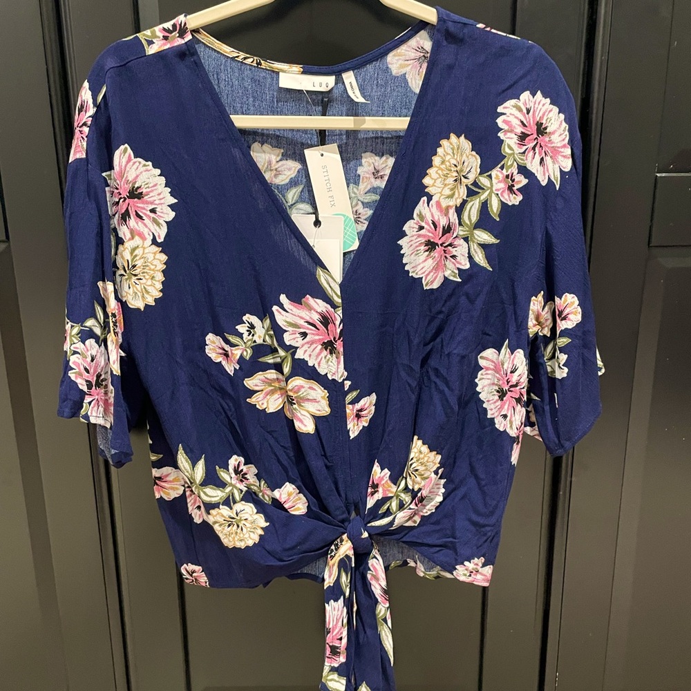 LUQ Small Blouse